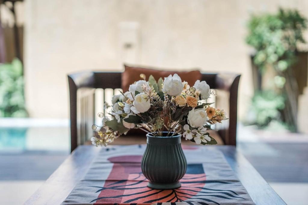 bali-radiance-villas-seminyak-18