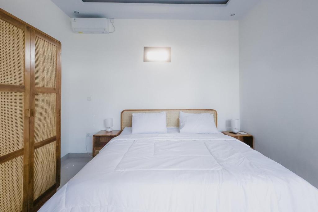 bliss-two-villa-nyanyi-beach-10