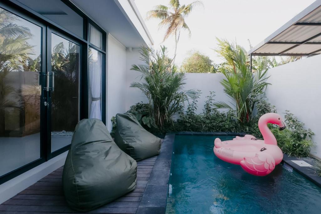 bliss-two-villa-nyanyi-beach-14