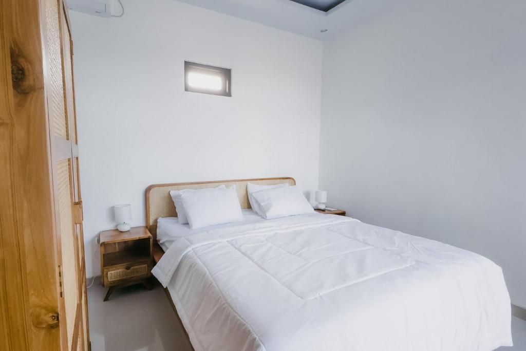 bliss-two-villa-nyanyi-beach-7