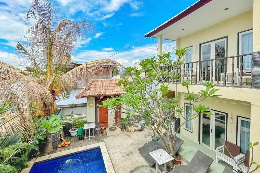 gili-white-bamboo-resort-15