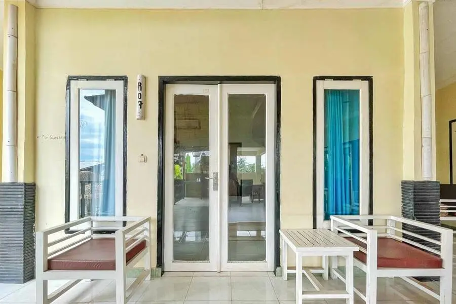 gili-white-bamboo-resort-19