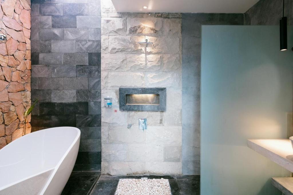 hidden-villa-lombok-8