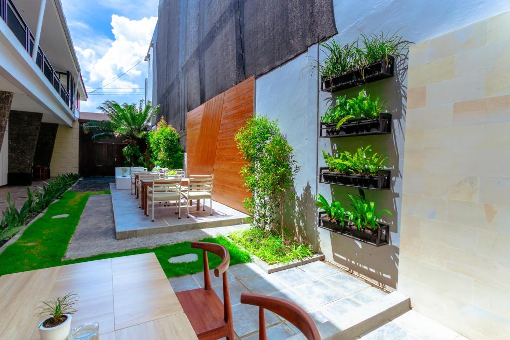 legalegi-townhouse-seminyak-26