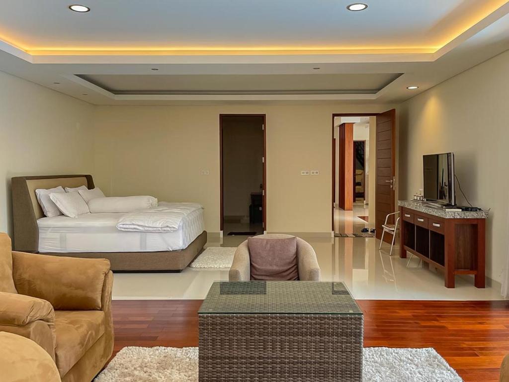 merbau-luxurious-villa-senggigi-16