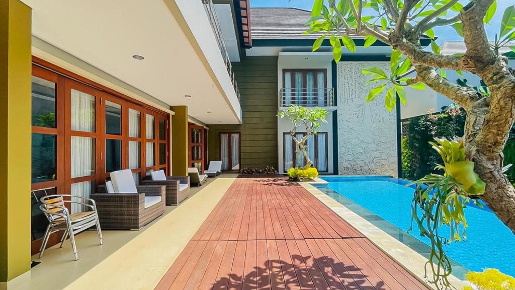 merbau-luxurious-villa-senggigi-7