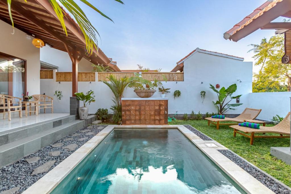 roemah-juwet-nyanyi-beach-18