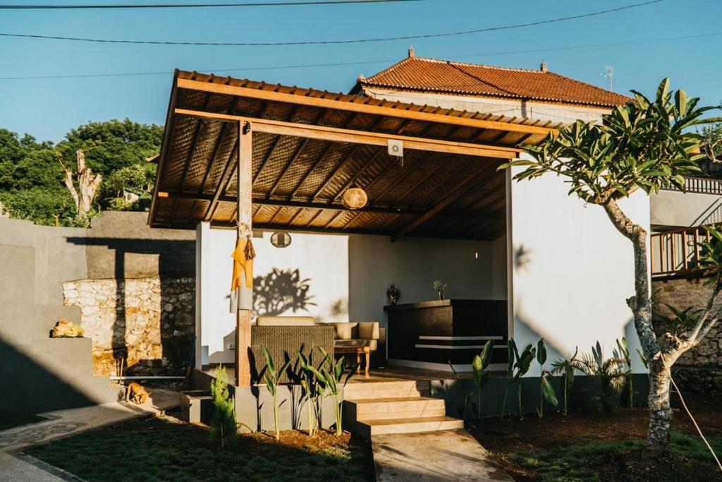 taman-tirta-villas-lembongan-22