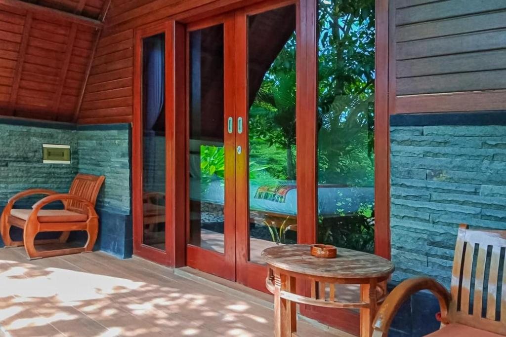 tanjung-lima-laboan-bajo-villas-26